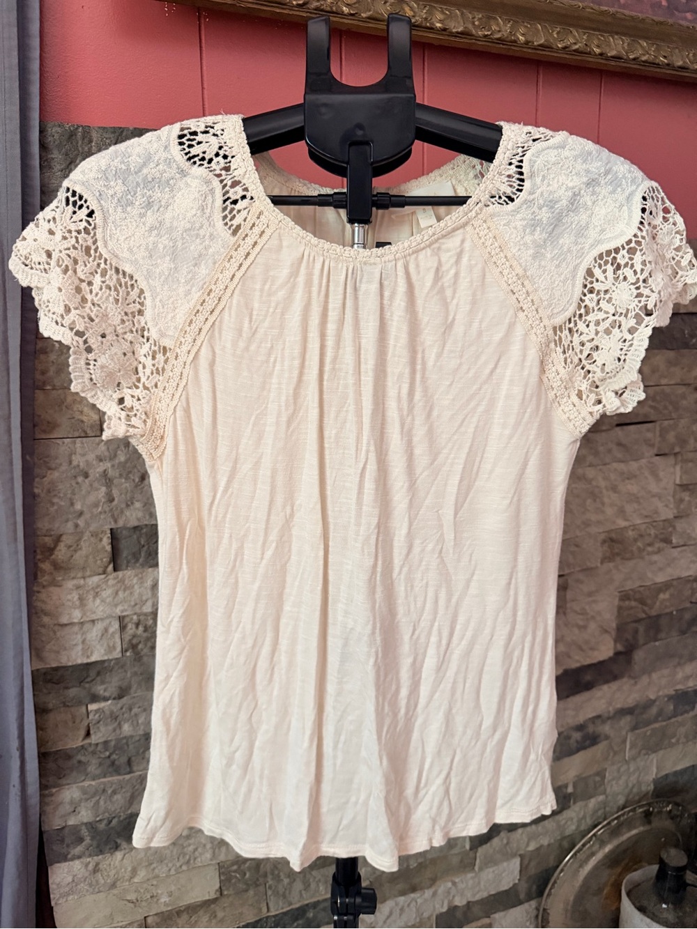 Adiva Women's Cream Crochet Lace Short Sleeve Keyhole Back Blouse